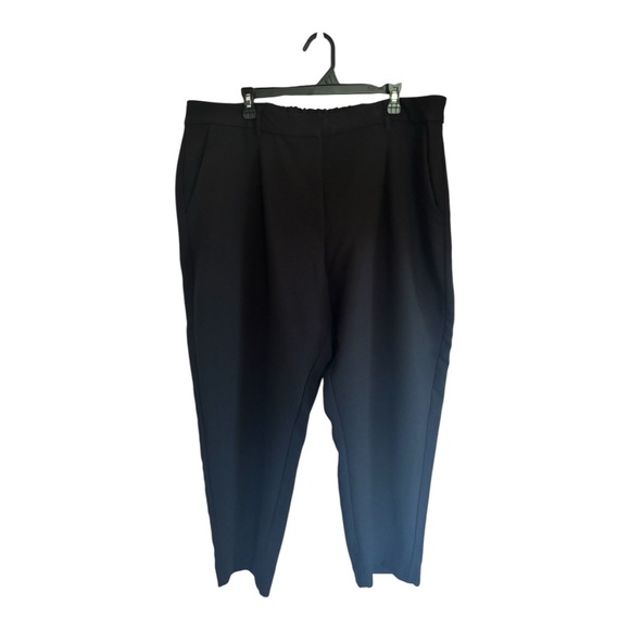 Old Navy Woman’s Plus 2X Black Extra High-Waisted Taylor Trouser Straight Pants - Picture 3 of 10